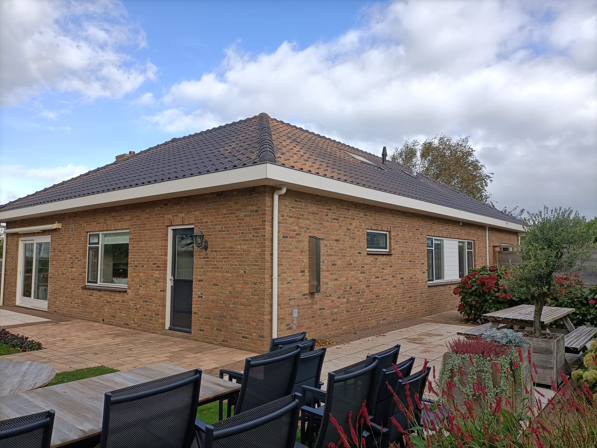 Martis Dakonderhoud — Pannendak renovatie