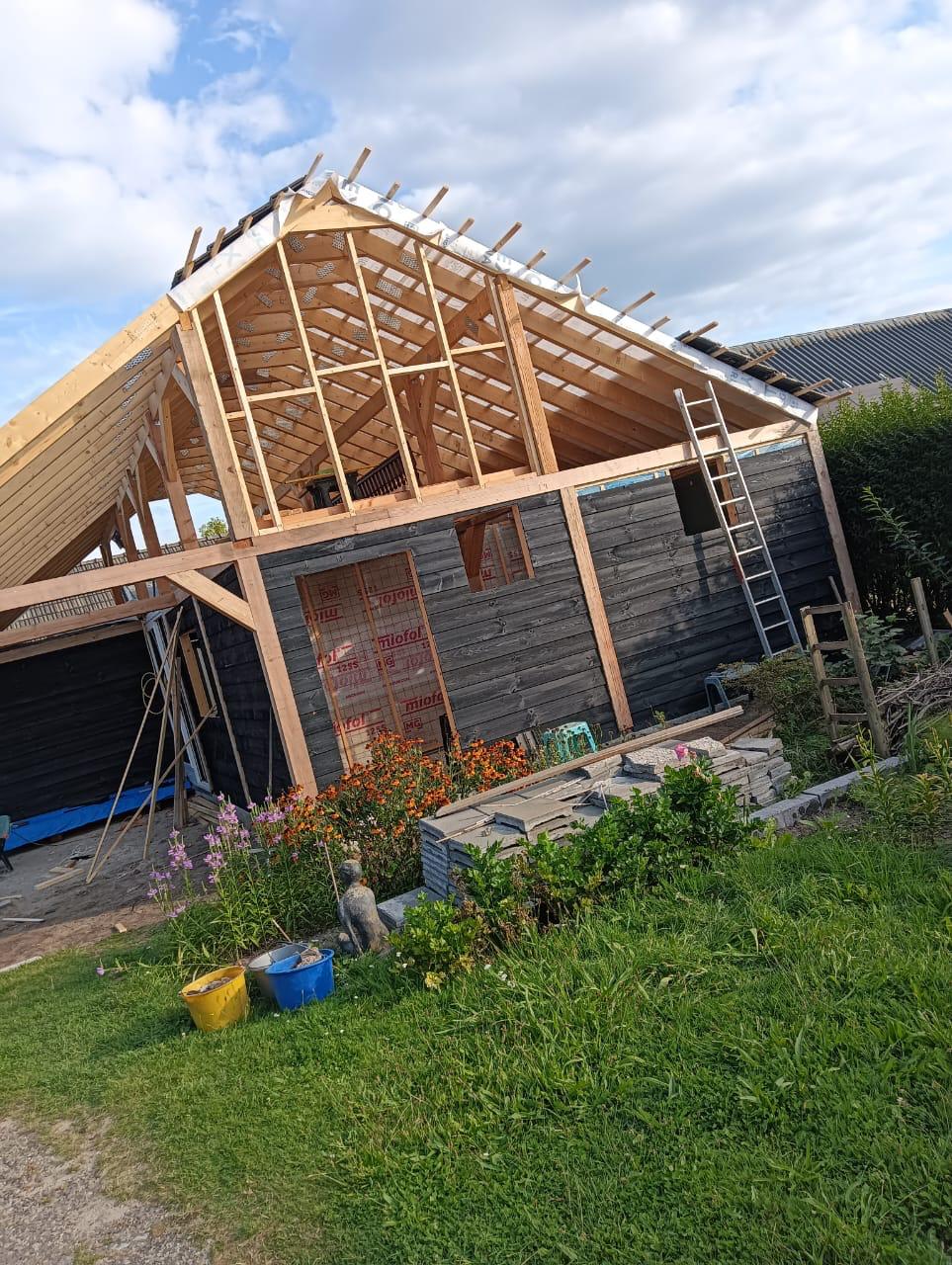Houten dakconstructie buitenzijde
